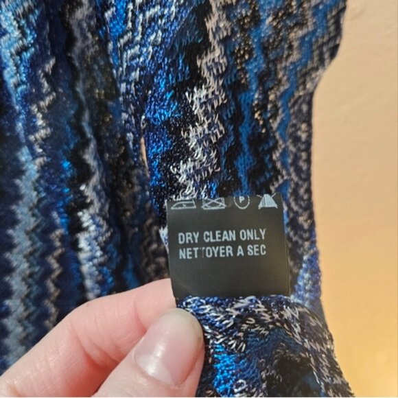 Missoni Shawl - Picture 6 of 7